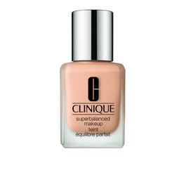 Clinique Superbalanced™ Makeup wygładzający podkład do twarzy 11 Sunny 30ml